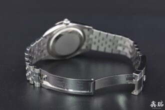4Q6A0277