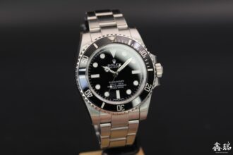 4Q6A3056